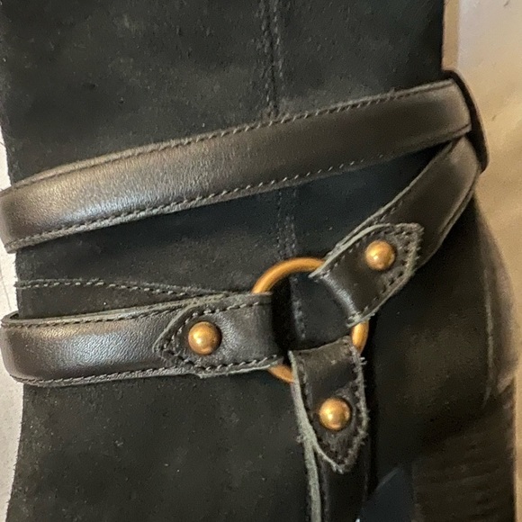 👑✅PRICE FIRM✅ UGG Black Leather Suede Ankle Boots - Picture 9 of 17